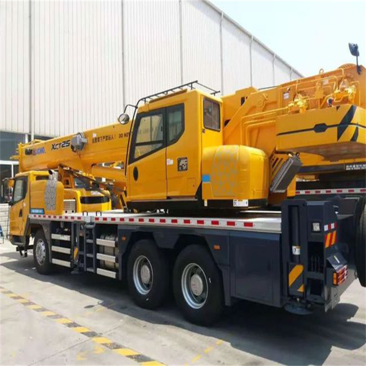 恩阳离这最近出租吊车电话